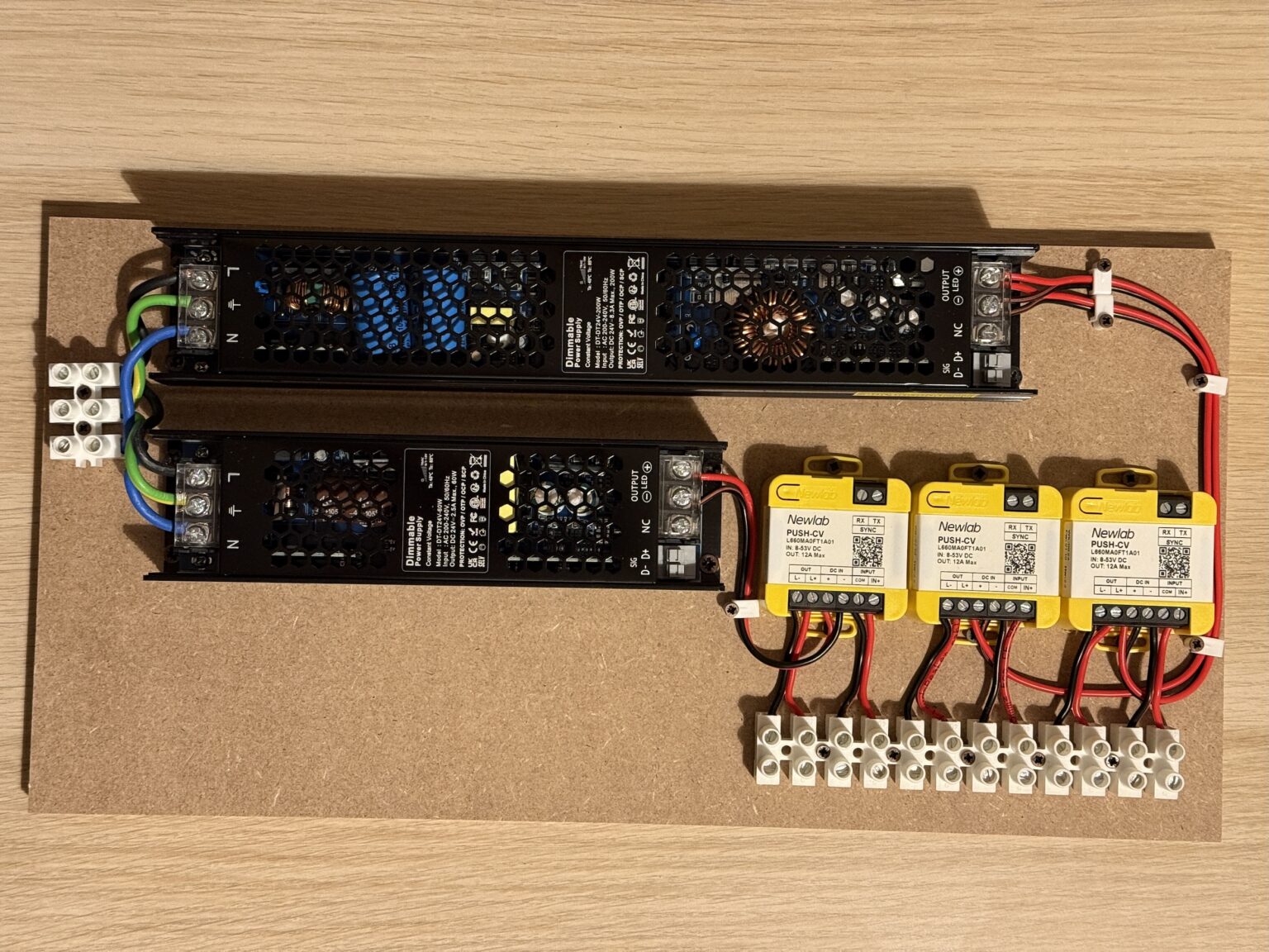 LED layout lighting power supply and dimmer - The Burbank Branch in N scale