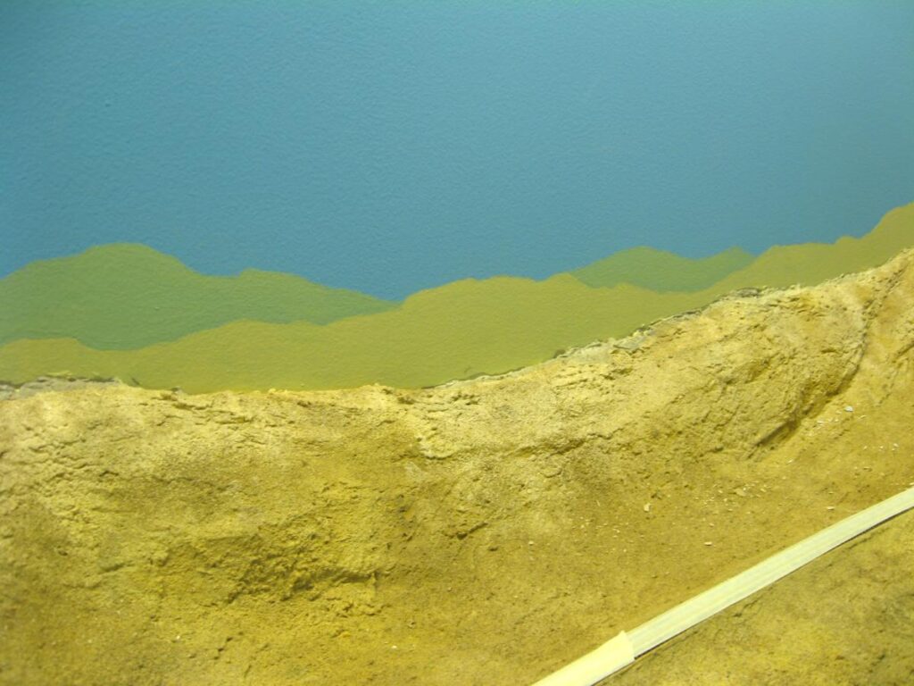 SP Coast Line in N Scale, painted distant mountains