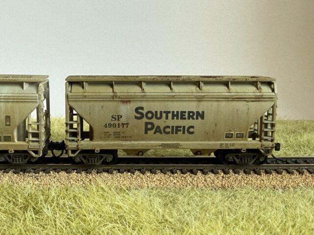 SP 490177 Covered Hopper