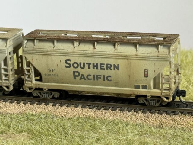 SP 496524 Covered Hopper