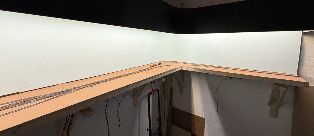 SP Burbank Branch switching layout in N scale