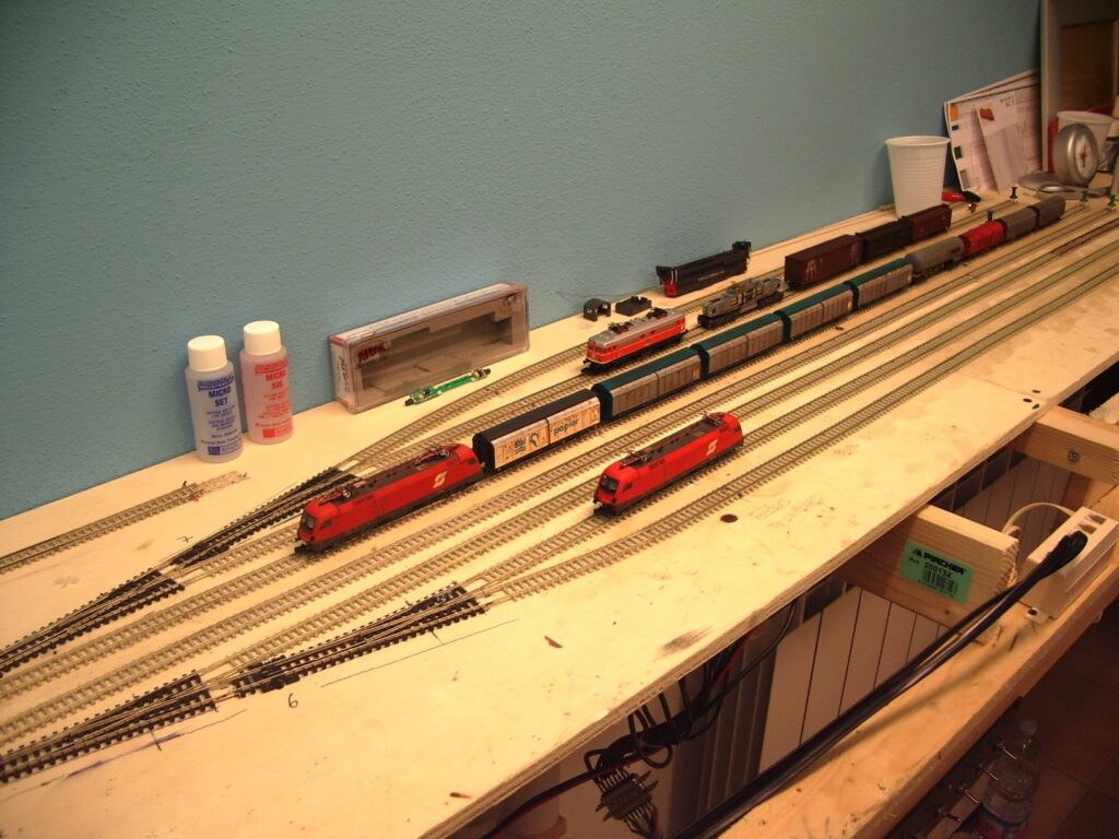 Kopfbergbahn Austrian layout: Staging Yard (rest of the world)
