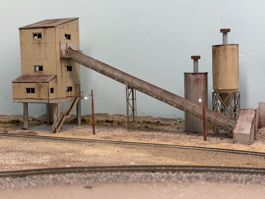 Rsady-mix cement plant